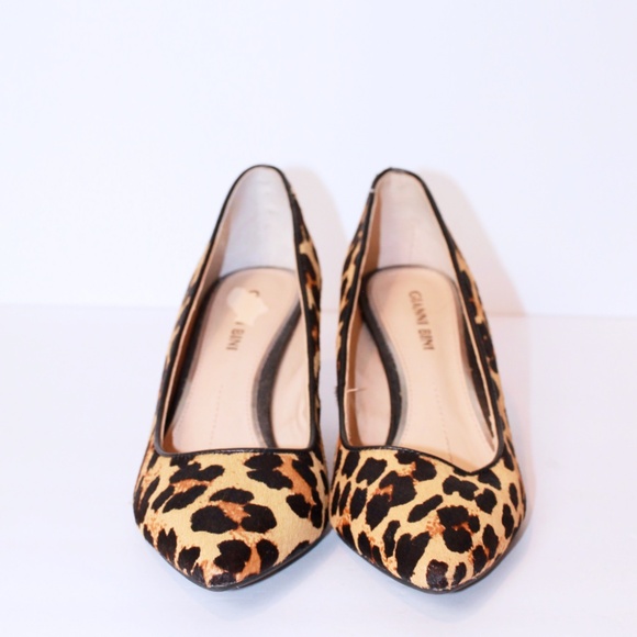 Gianni Bini Teresa Leopard Print Pump Size (5.5) - Picture 4 of 8